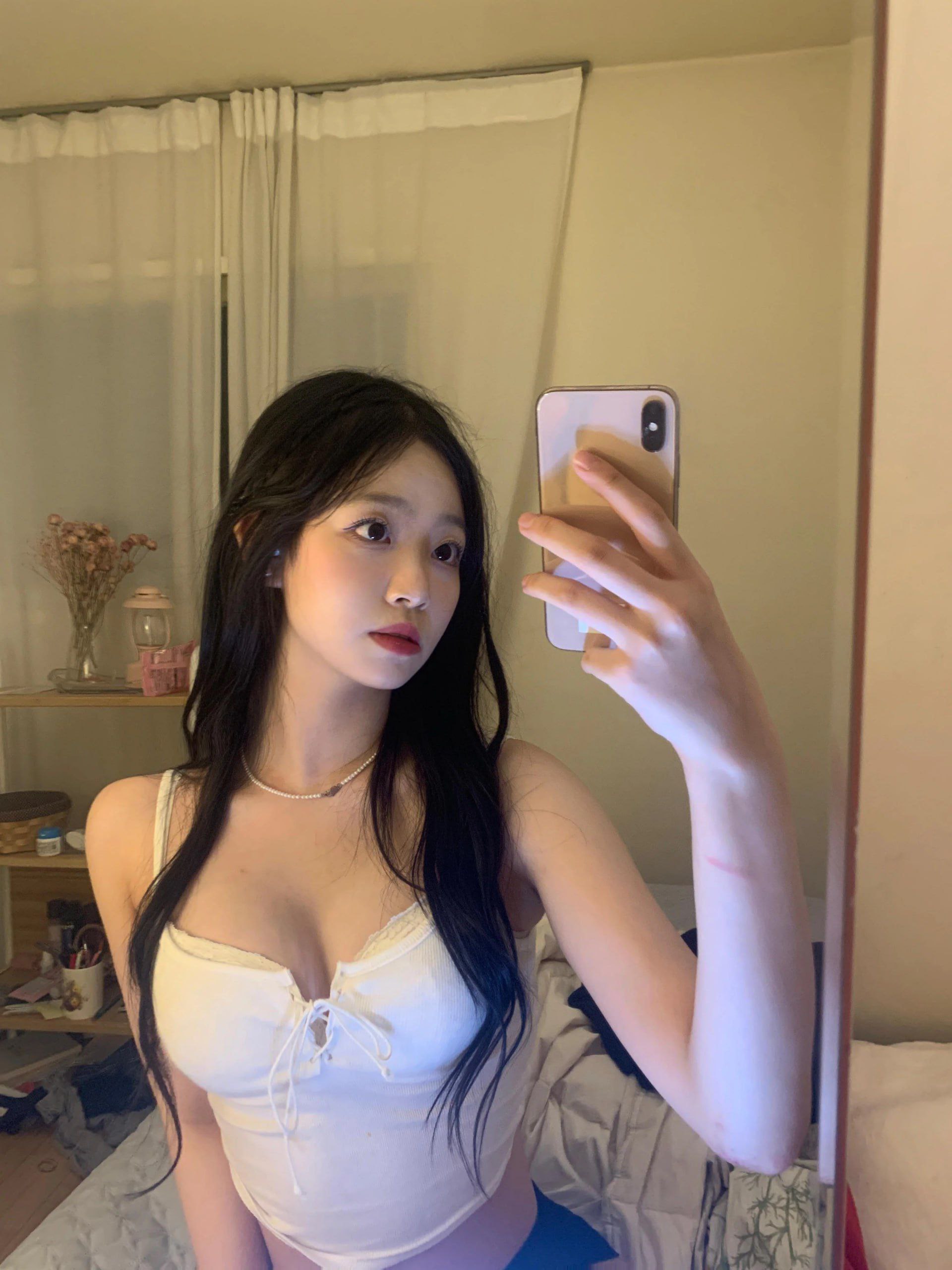 欧美人与动牲交日韩,メイリン モデルコレクション メ,观看免费无删减完整版